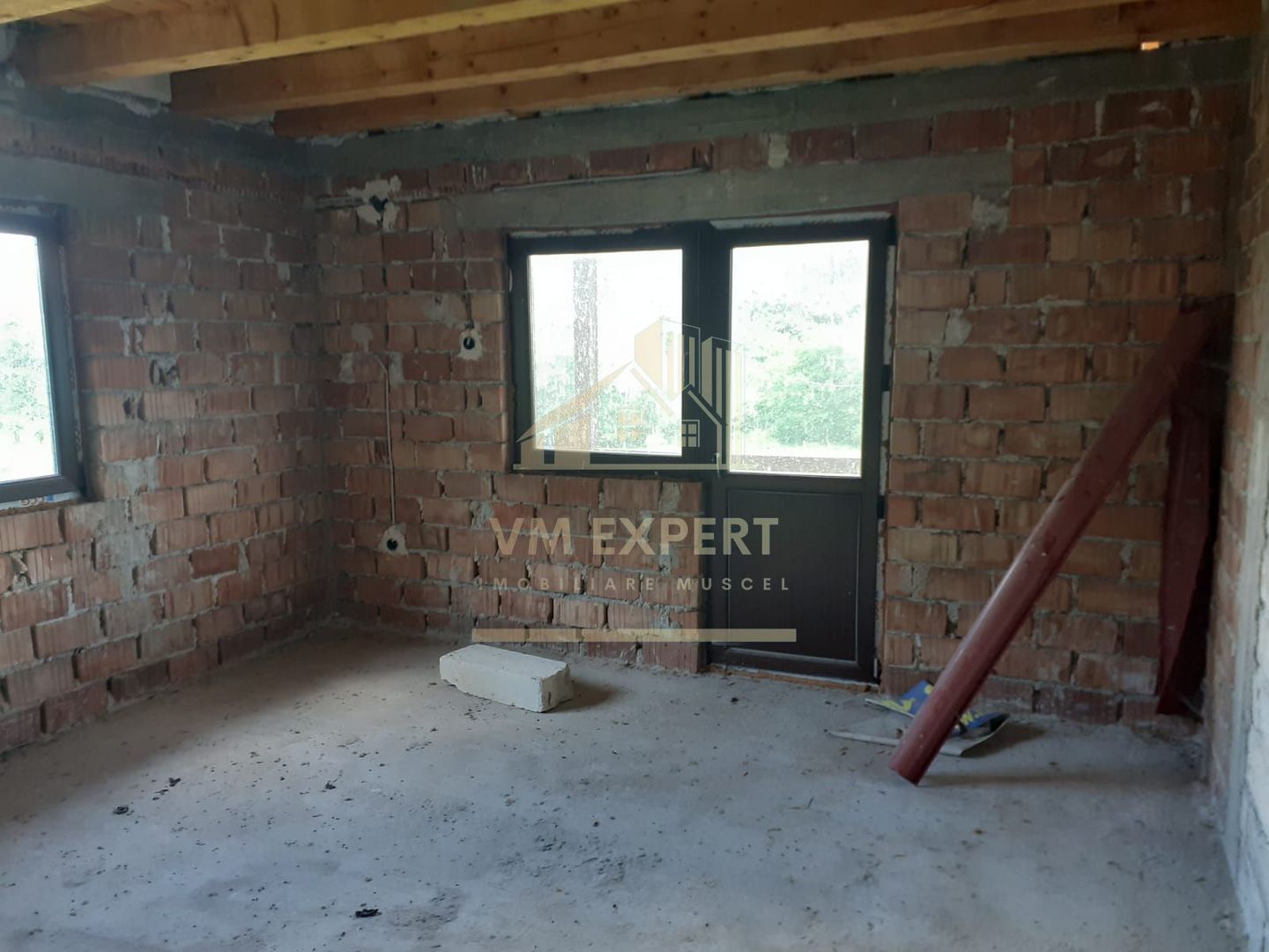 VILA 4 CAMERE, TEREN 787 MP, PISCANI, ARGES - Poză 13