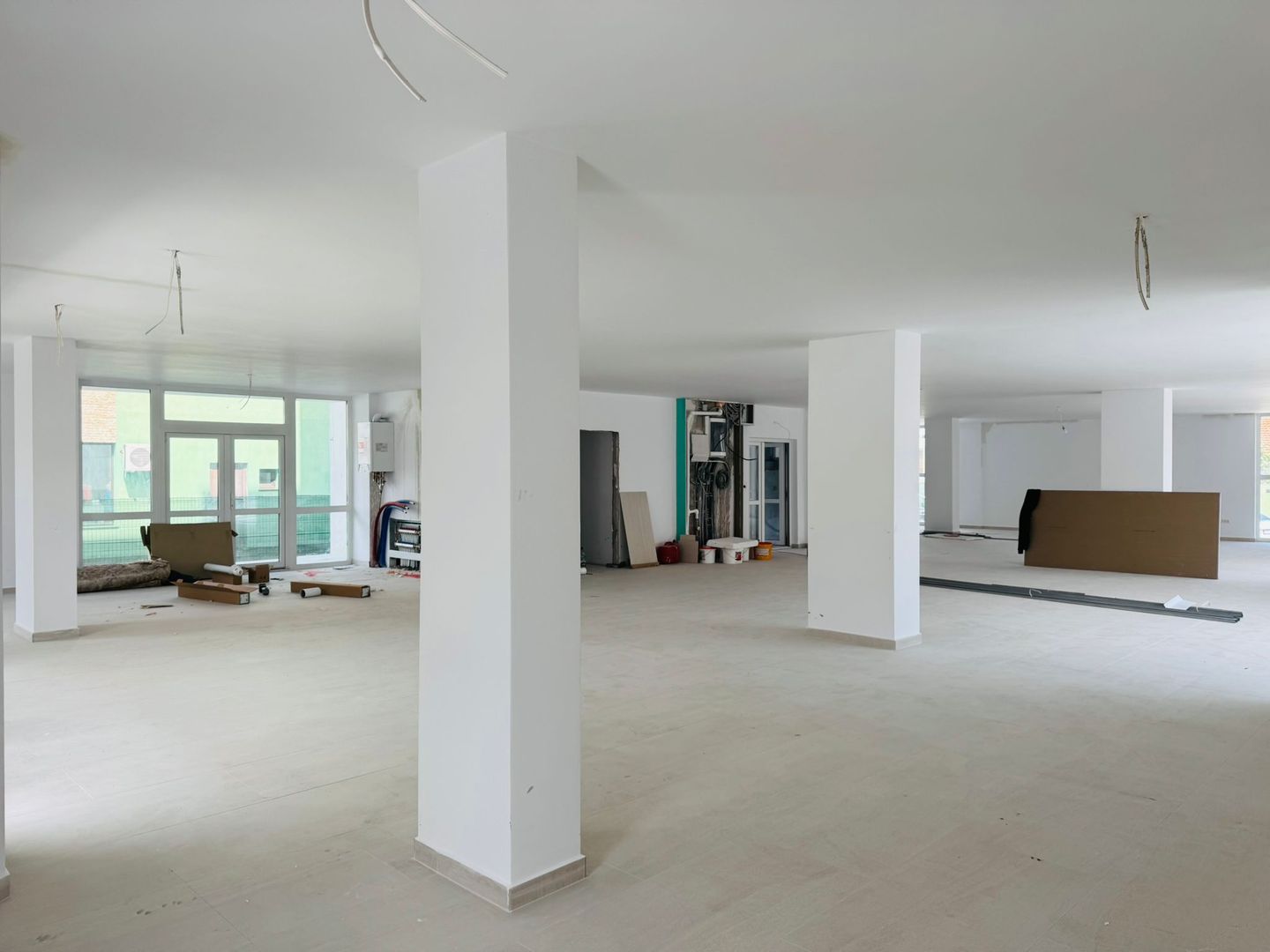 Spatiu comercial de inchiriat Micalaca, Vad Intens disponibil 03.2025 - Poză 5