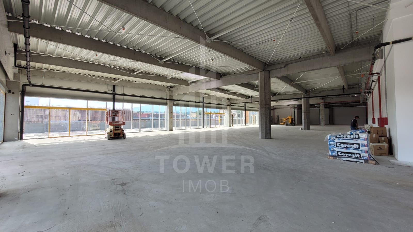 Spațiu comercial de închiriat – 1.200 mp + terasă 350 mp – Cisnădie - Poză 11