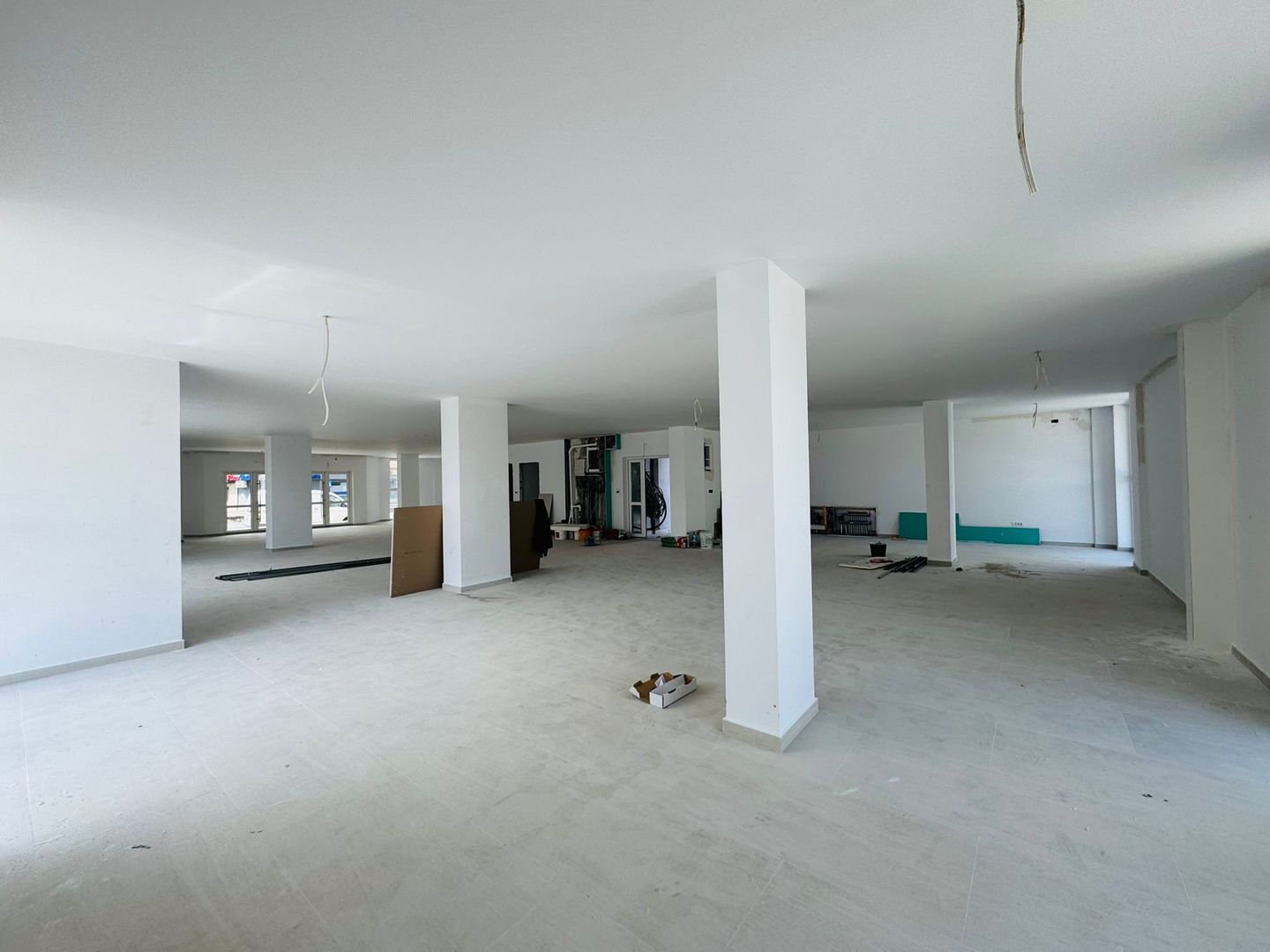 Spatiu comercial de inchiriat Micalaca, Vad Intens disponibil 03.2025 - Poză 4
