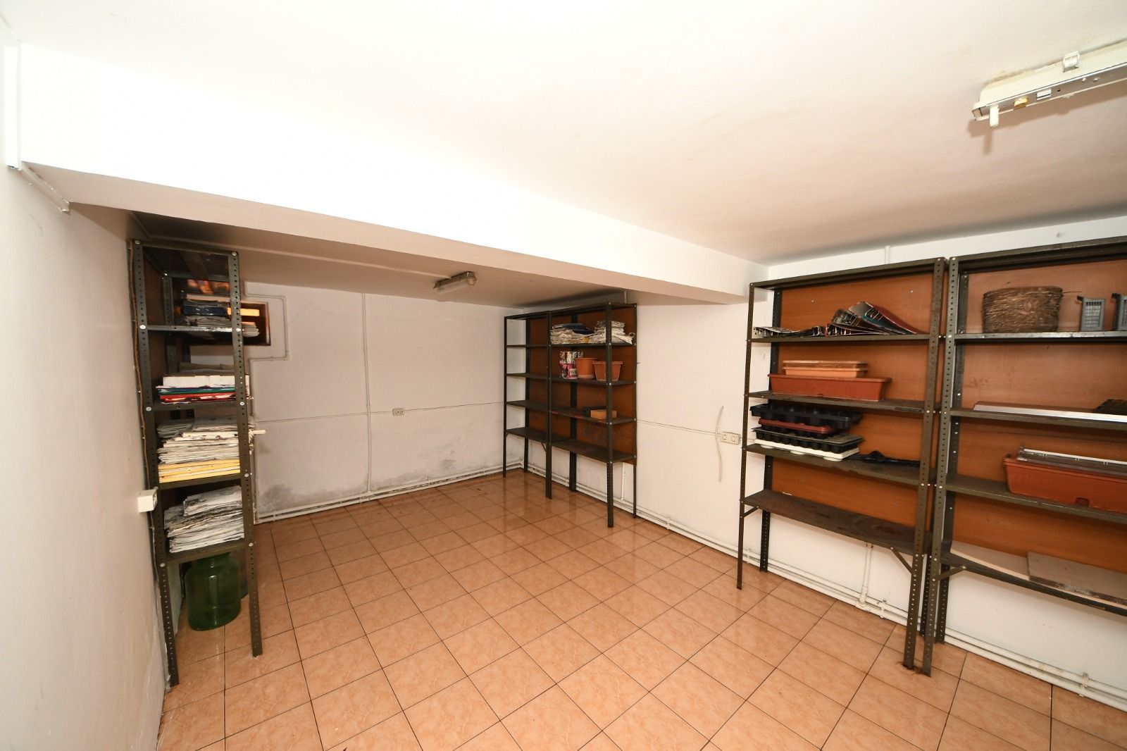 Vila spatioasa, constructie solida, zona micro 17 – Galati - Poză 19