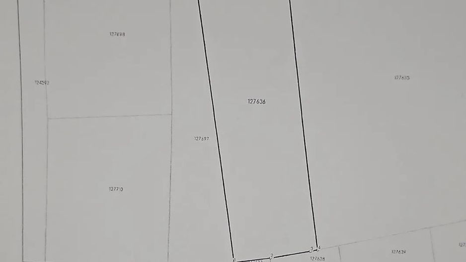 De vanzare 700 mp teren intravilan curti constructii, Vanatori, 24.500 euro - Poză 4