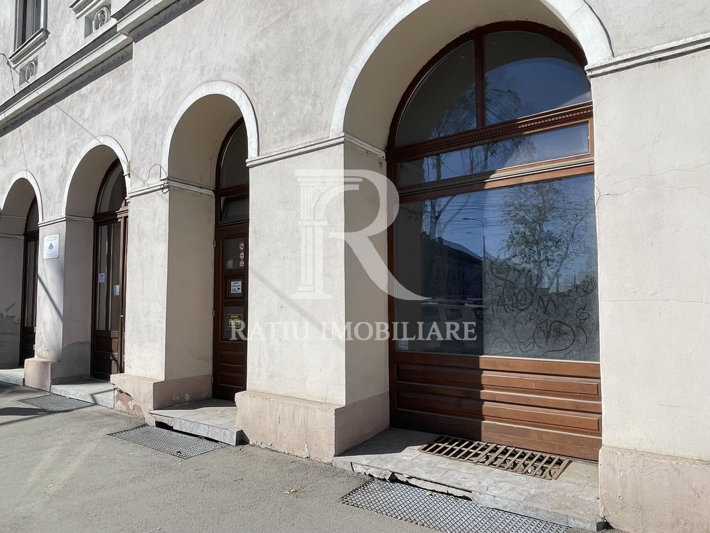 Spațiu comercial de inchiriat | Locație ultracentrală | Oradea - Poză 16