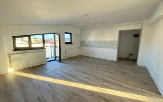Apartament 3 camere nemobilat,nelocuit bloc nou + loc parcare - Poză 2
