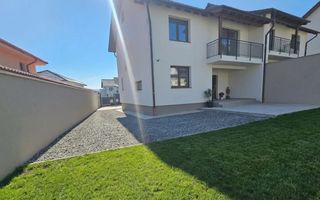 Casa noua 4 camere, 2 bai, terasa, curte si magazie - Poză 1