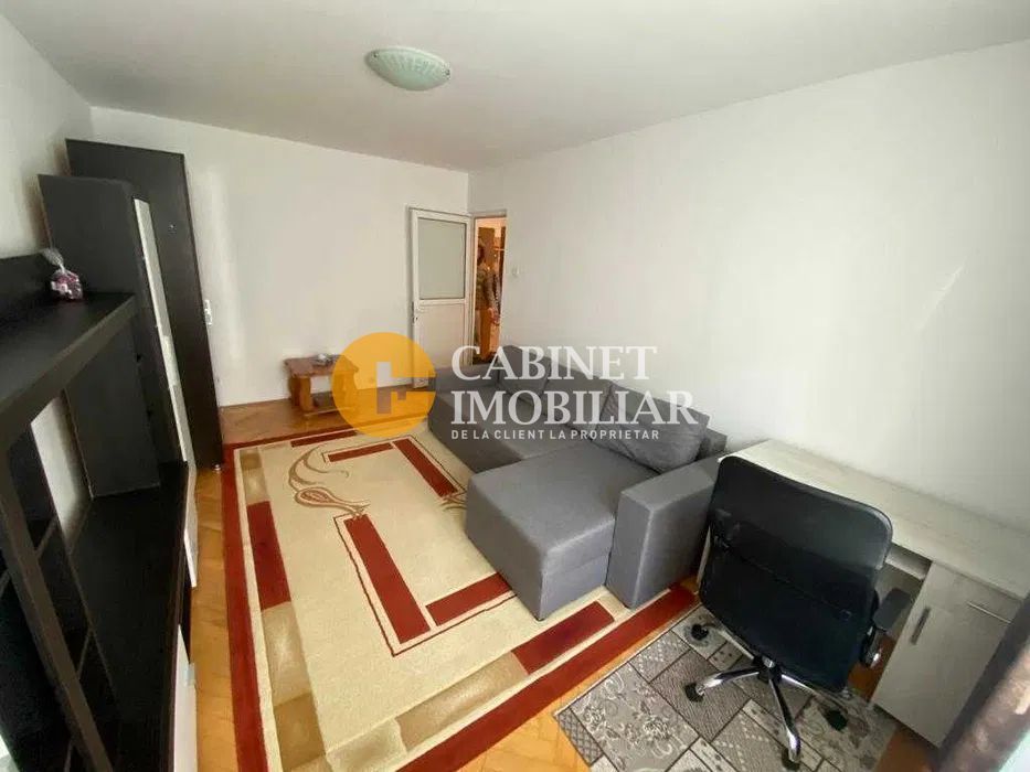 2 Camere Decomandat - Etaj 2  - Zona Galata - Poză 2