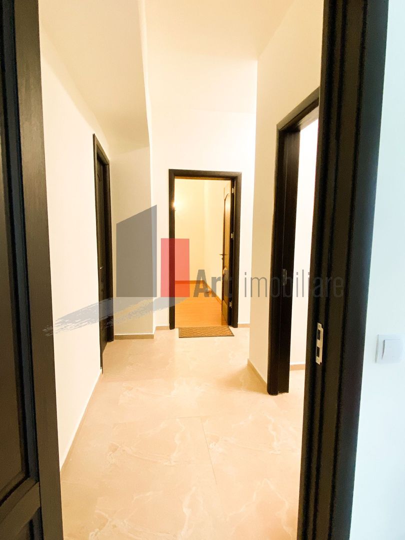 4 camere Dacia - Parc Ionid - Poză 11