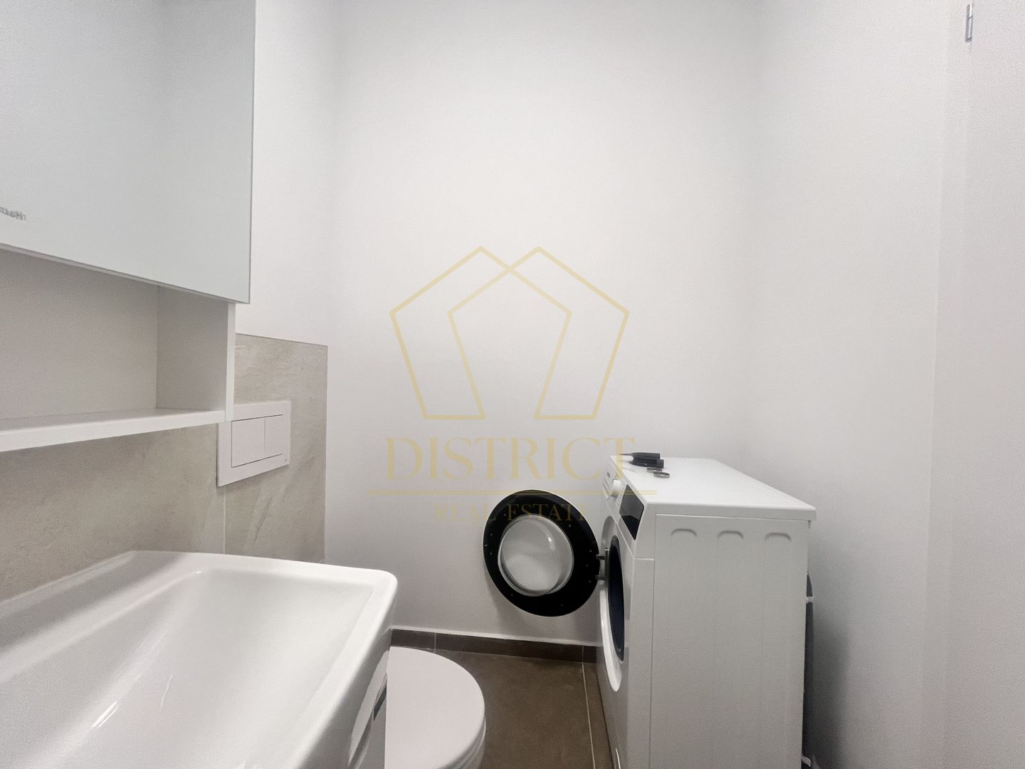 Apartament deosebit cu 2 camere | Torontalului - Poză 9