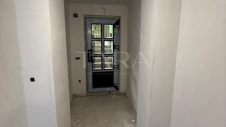 Apartament cu Grădină în Zona Centrală, Recent Renovate. - Poză 1