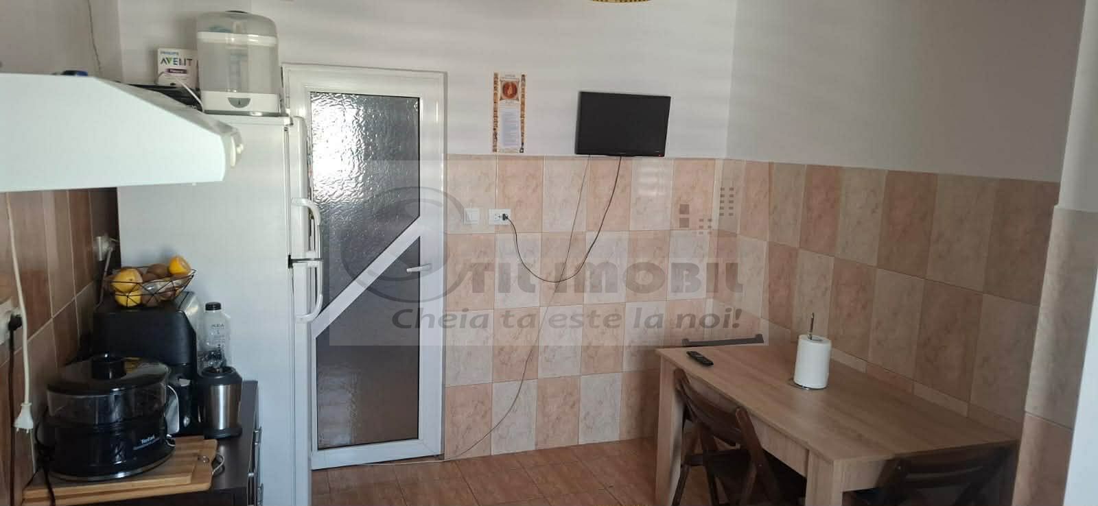 Tudor Neculai - Bloc 1986 - Apartament cu 2 camere decomandat ! - Poză 5