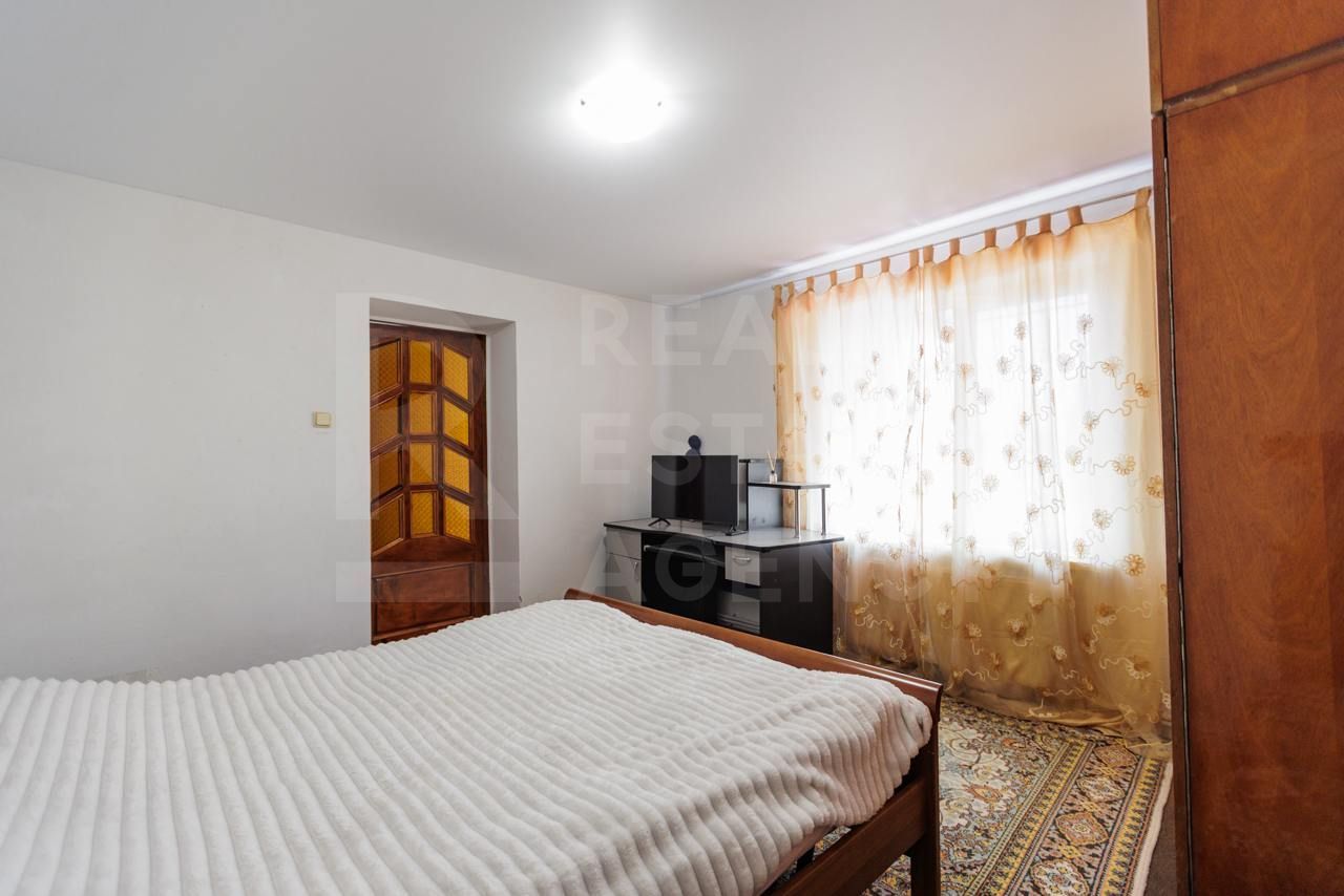 Vânzare, casă, 2 nivele, strada Traian, r-ul Ialoveni. - Poză 14