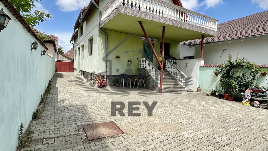 Casa de vanzare 6 camere zona Piata Cluj/Kogalniceanu/Turnisor - Poză 1