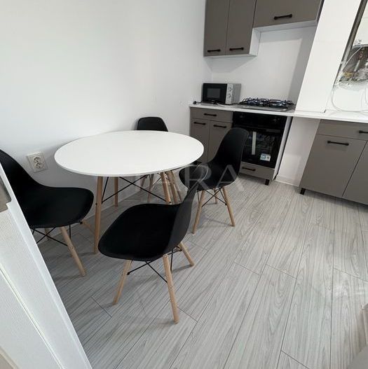 Apartament decomandat în apropierea Facultății de Mecanică - Poză 2