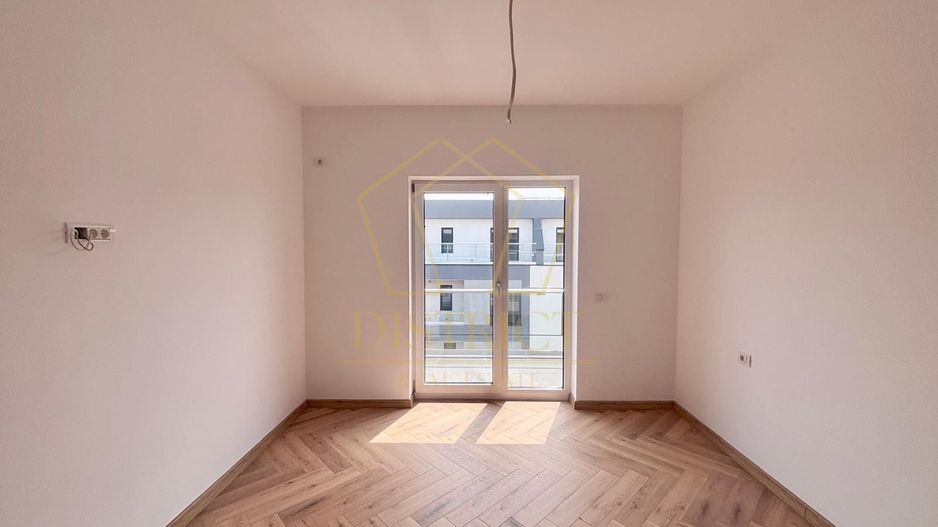 Penthouse semimobilat cu 3 camere | Torontalului - Poză 6