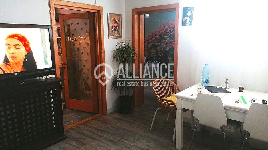 INEL II (COD10) - Spatiu comercial de inchiriat - Poză 7