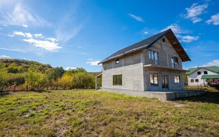Casă 4 camere de vânzare | Mihăești | 150 mp | teren 1.000 mp - Poză 1