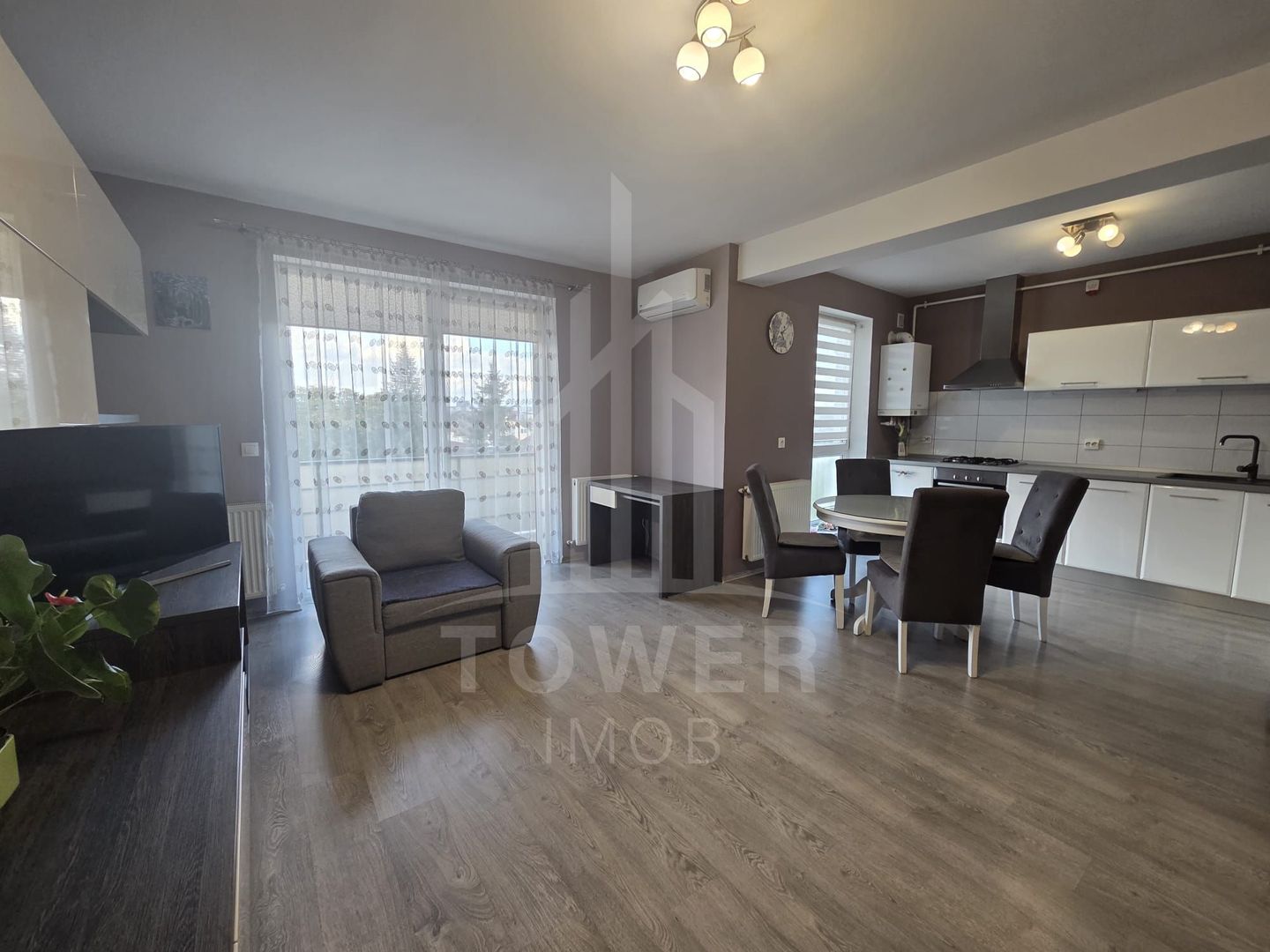 Apartament modern 3 camere, 70 mp, zona Turnișor – parcare în curte privată - Poză 3