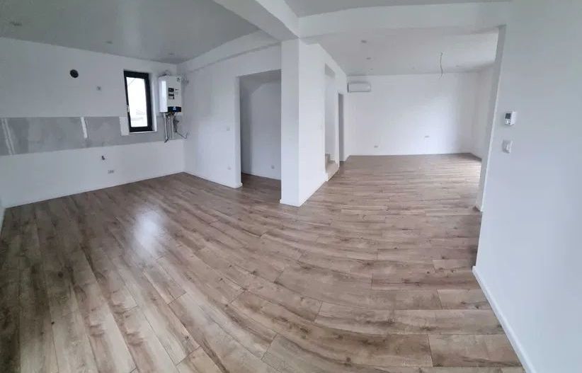 Casa, zona Arcasilor - Poză 1