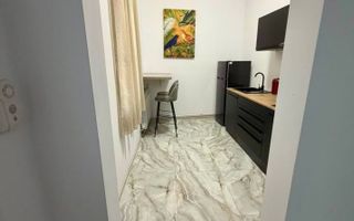 Apartament ultracentral de vanzare in Oradea - Poză 3