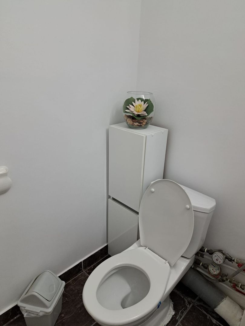 De inchiriat apartament cu o camera, Gara, etaj 4, 300 euro - Poză 10