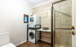 Închiriere 3 camere de lux în vilă, Intrarea în Parcul Carol, 90 mp - Poză 10