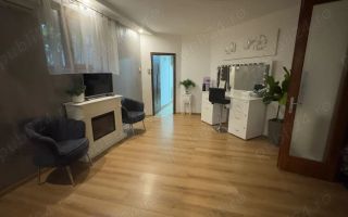 De vanzare apartament în vila 110mp, pret negociabil - Poză 1