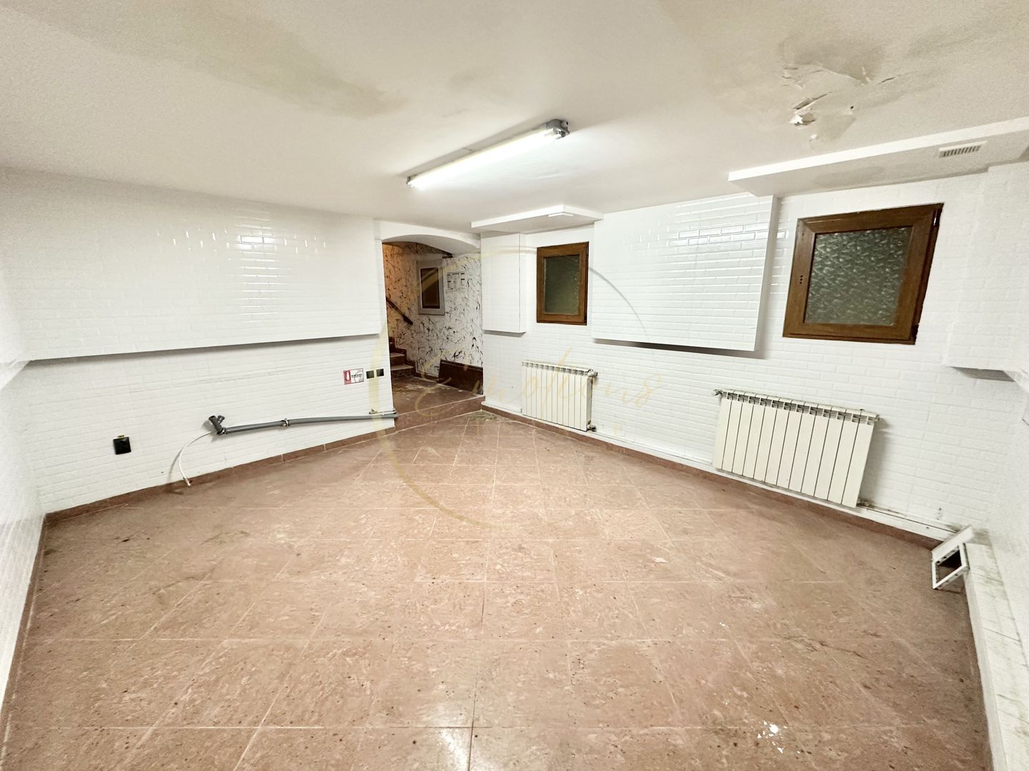 OCAZIE | Spațiu Comercial  - Piața Libertăți - Poză 31