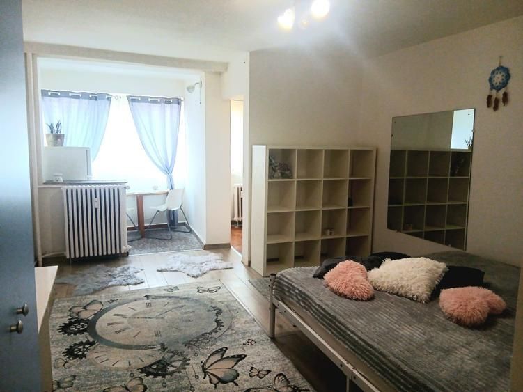 Garsonieră,  mobilata, proaspăt renovată, Drumul Taberei - Poză 1