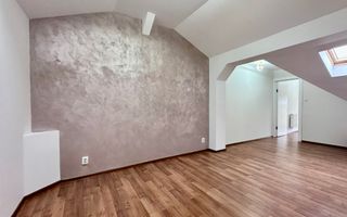 Apartament cu 3 camere de vânzare în Dumbravita - Poză 19