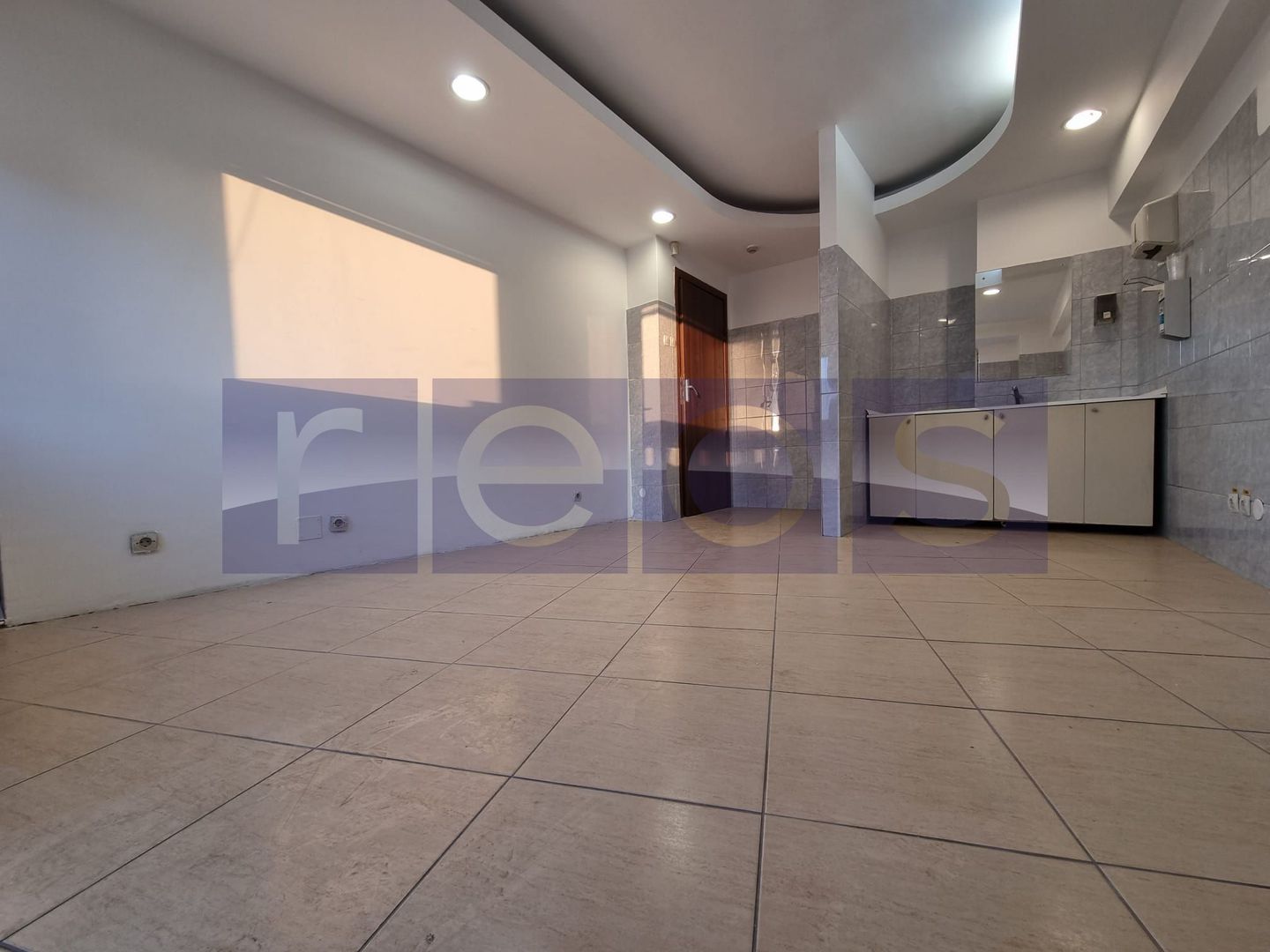 VANZARE SPATIU COMERCIAL | 15 CAMERE | ZONA UNIRII - Poză 26