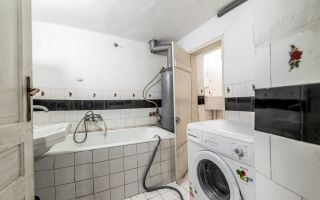 Două fronturi. 2.500 mp. Gospodărie existentă. - Poză 7