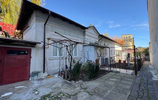 Casă | Polonă | Teren 424mp | 2 Băi | Garaj |