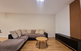 Casa cu 3 camere, curte proprie, renovata complet, Astra - Poză 5