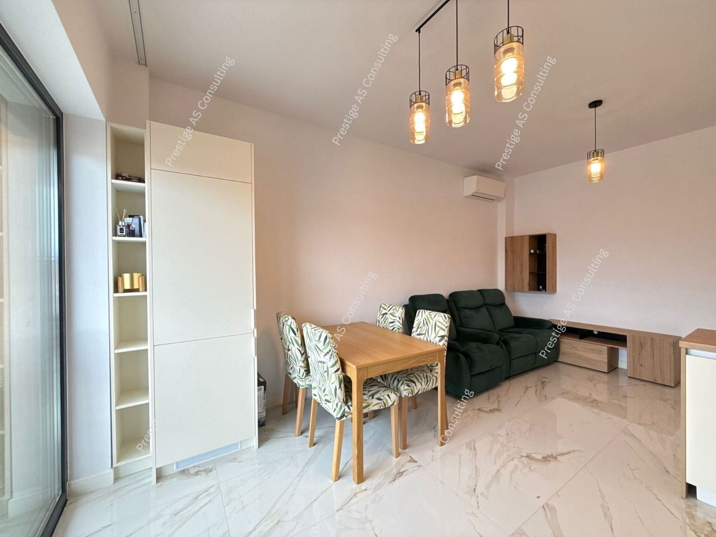 Apartament 2 camere premium | Balcon mare | Piscina | Parcare - Poză 2