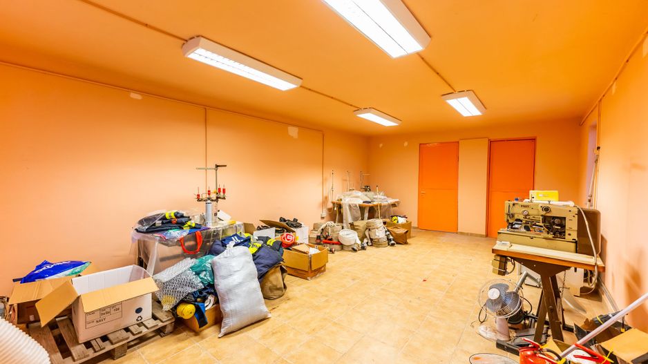 Spațiu comercial în zona Sânnicolau Mic - Poză 1