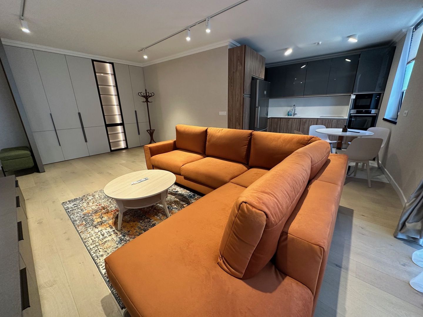 Apartament 3 camere -ISHO - Poză 4