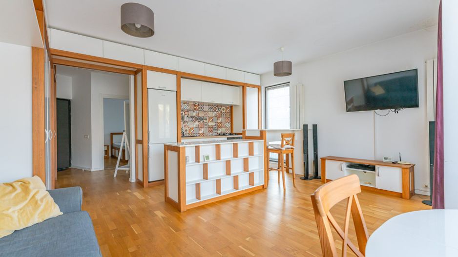 Apartament 2 Camere de Închiriat – Zona Șchei, Parcare Privată - Poză 4