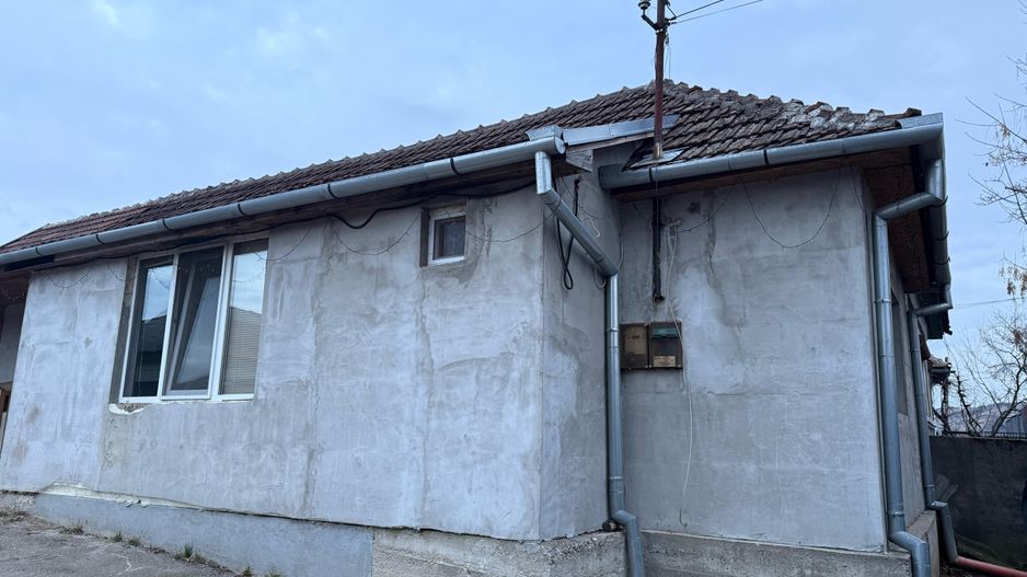 Casa Hidișelu de Sus, teren 1 800 mp. 73 900 E. Comision 0 - Poză 9