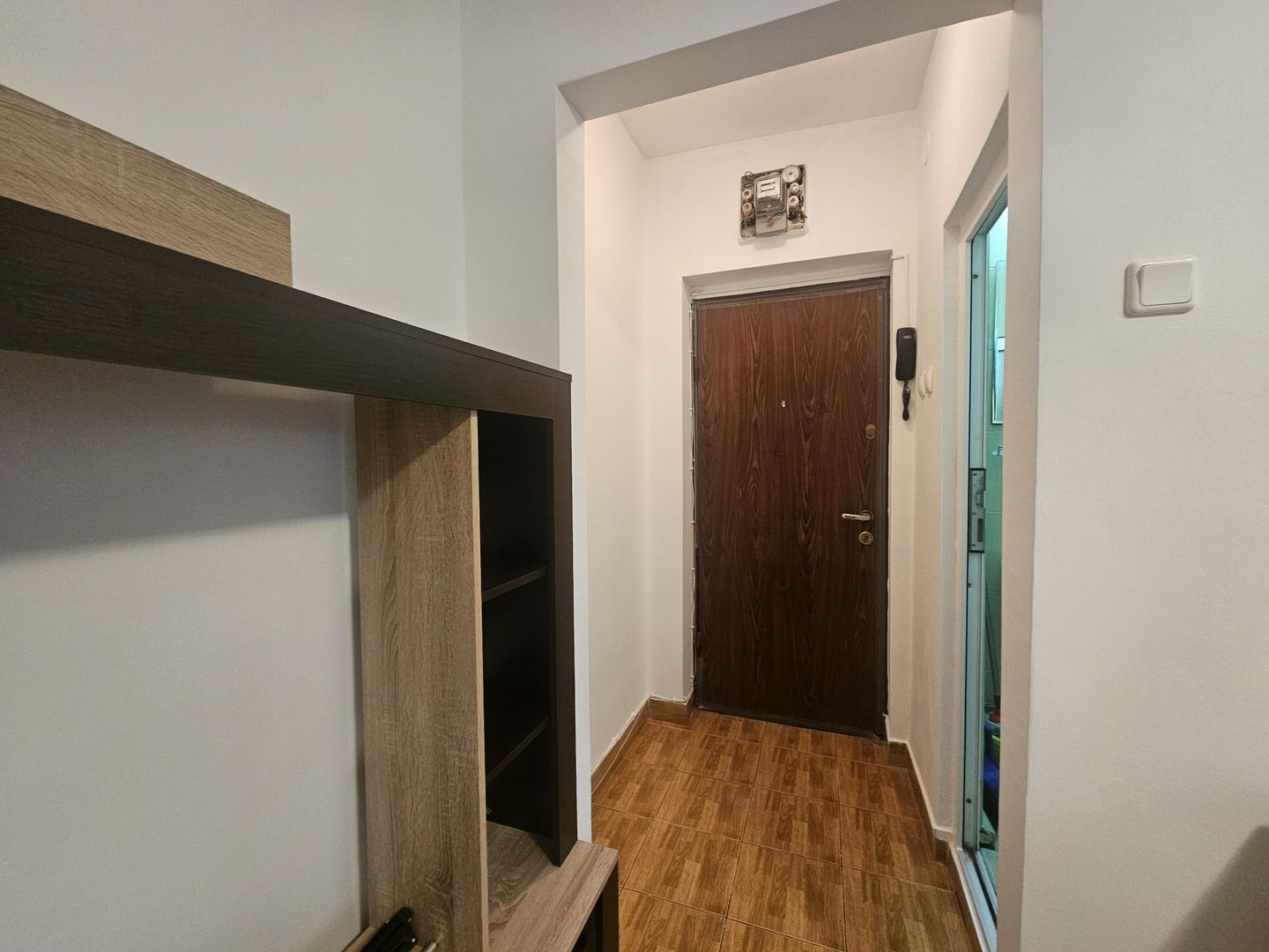 Garsoniera renovat ultracentral -Piata Alba Iulia -Matei Basarab - Poză 2