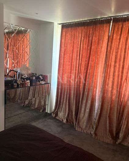 Apartament 2 camere, terasă, 2 parcarisubterane, zonă centrală. - Poză 8