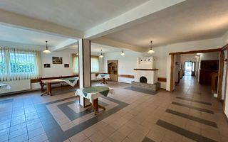 Pensiune cu potențial deosebit, vedere spectaculoasă spre Piatra Craiului - Poză 6