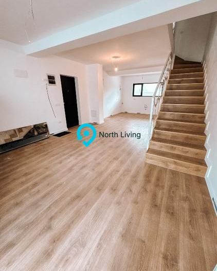 Duplex 4 camere + curte 100 mp Tunari - Poză 2