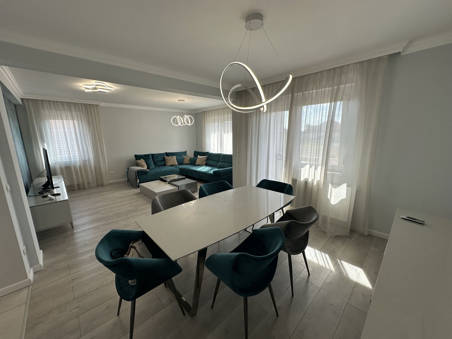 Apartament 3 camere 100 mp in Braytim - Poză 5