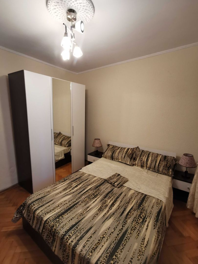 Apartament 3 camere decomandat- Calea București, zona Institut - Poză 4
