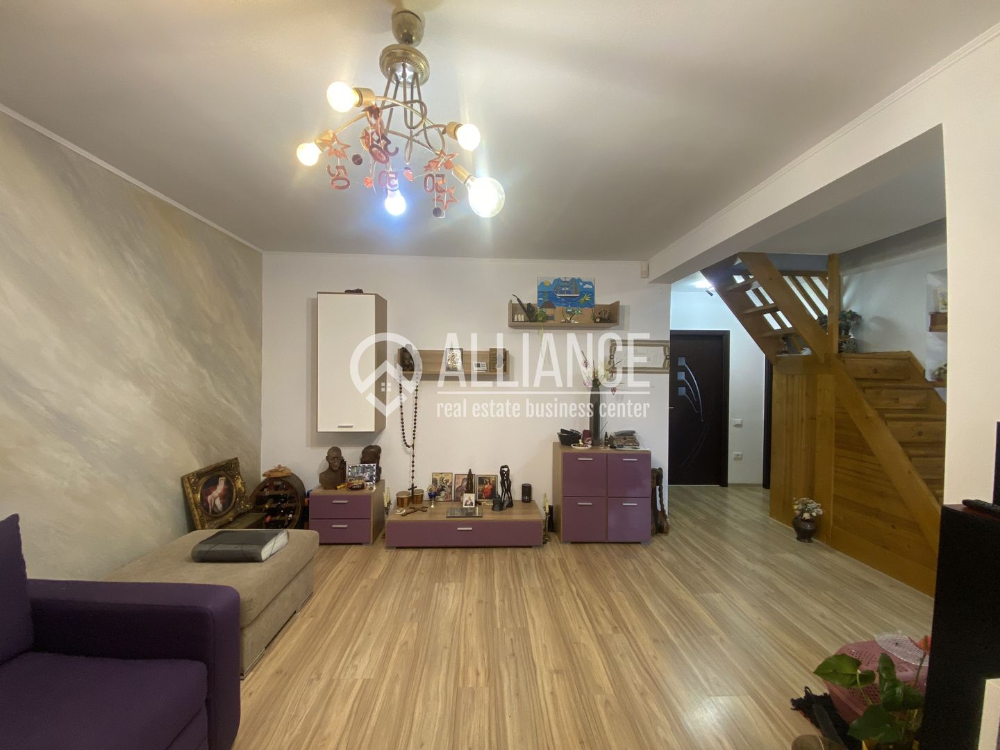 Valu lui Traian( Cod 07)  -Casă cu 3 camere (cu pod înalt amenajat) - Poză 12