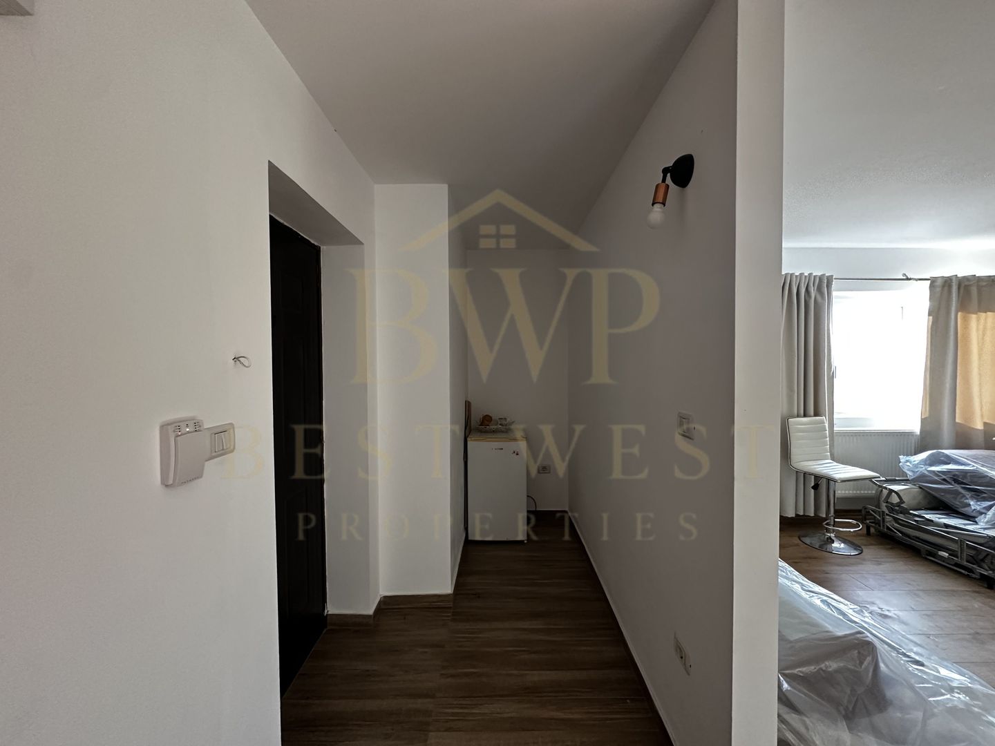 Apartament 2 camere, curte, Braytim - Poză 5