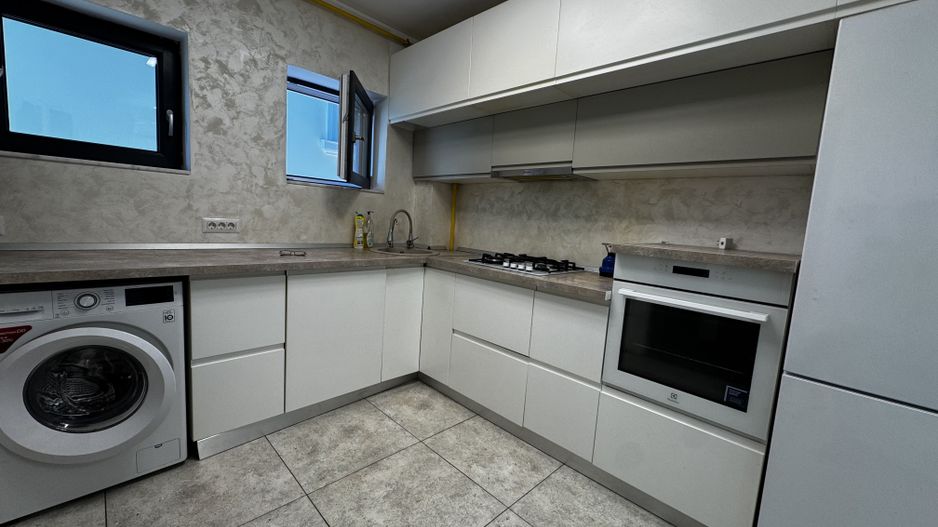 Vila 3 apartamente / 9 camere  Piata Unriii - Parcul Carol IM603 - Poză 19