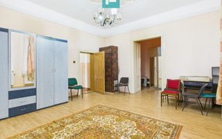 CONAC IMPRESIONANT ÎN GHIOROC - Poză 11