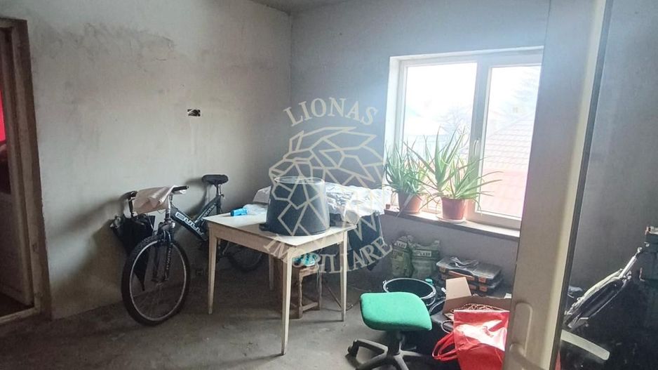 OPORTUNITATE INVESTITIE! Casa cu 2 apartamente- Zona Eroilor - Poză 6