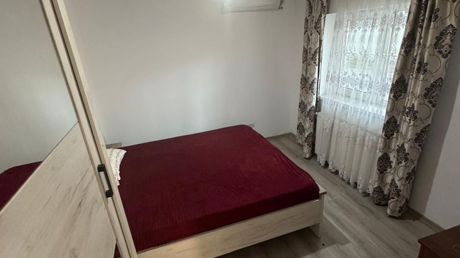 Casă de vânzare – Strada Crinului - Poză 13